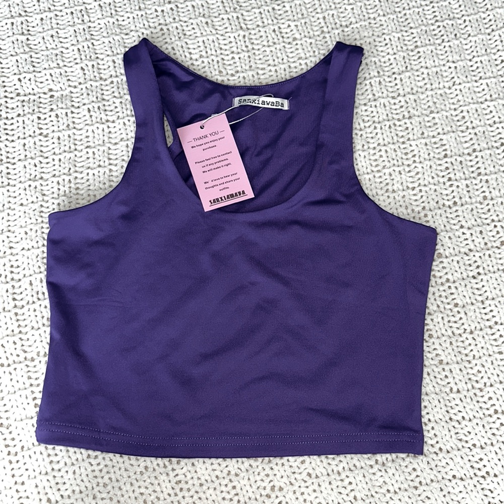 Sanxiawaba Sleeveless crop top